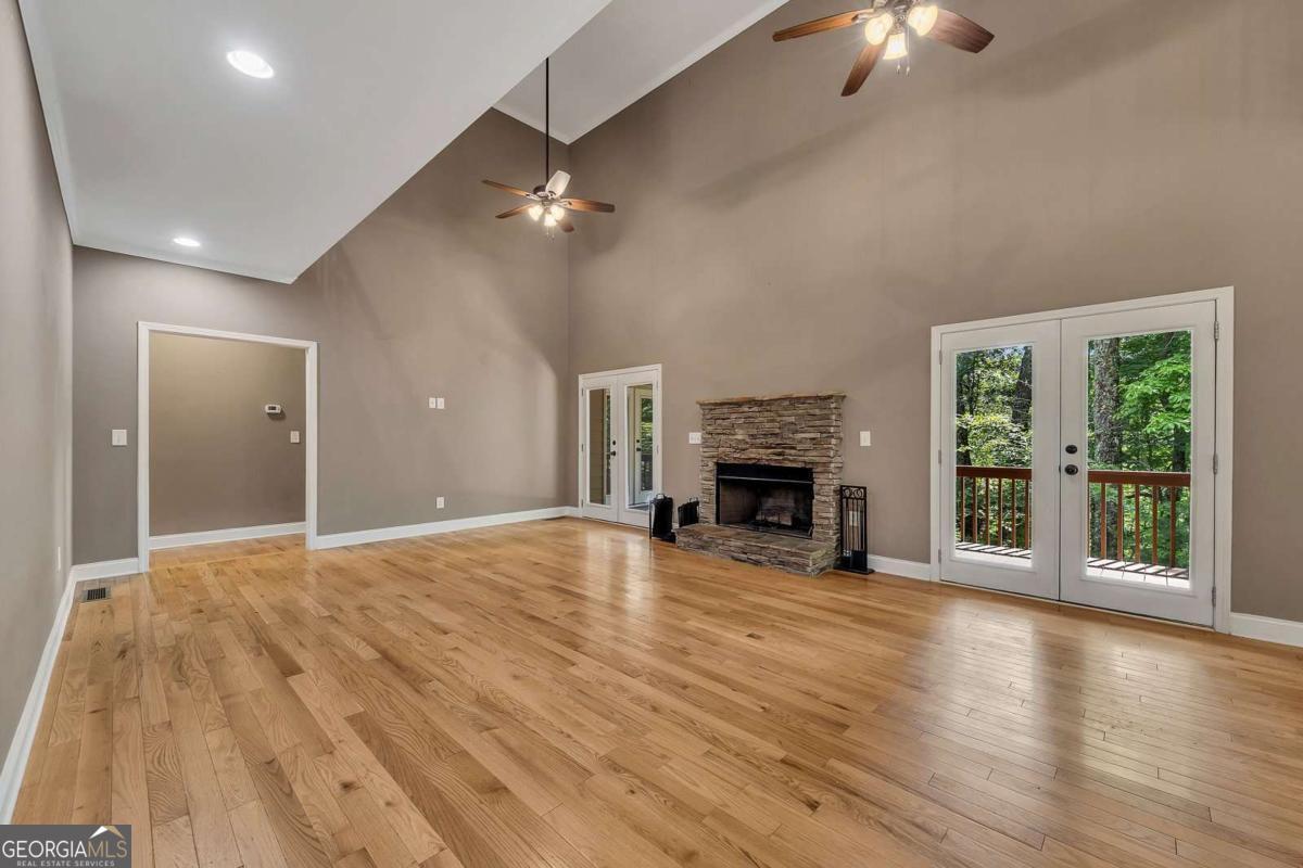 3184 Saint Andrews Way Property Photo 21