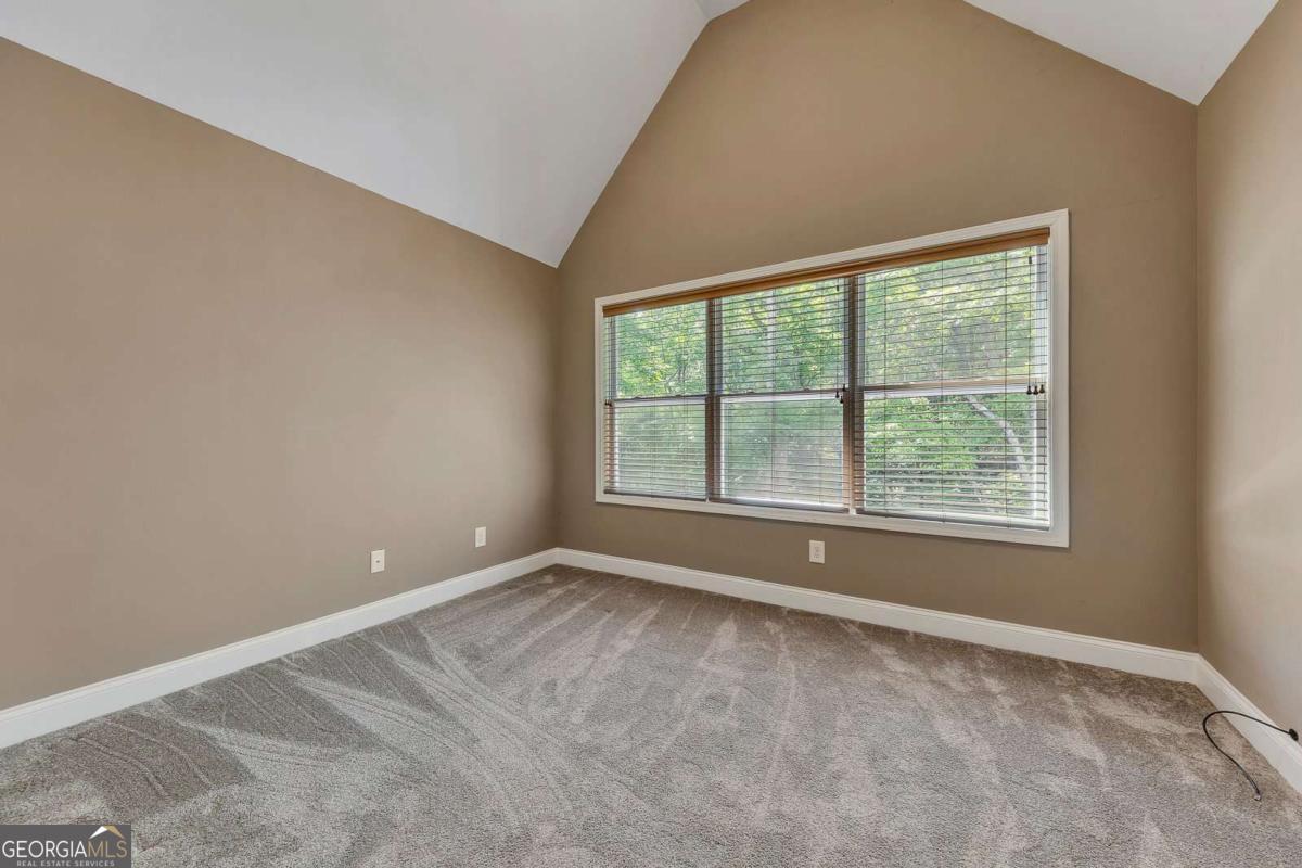 3184 Saint Andrews Way Property Photo 37