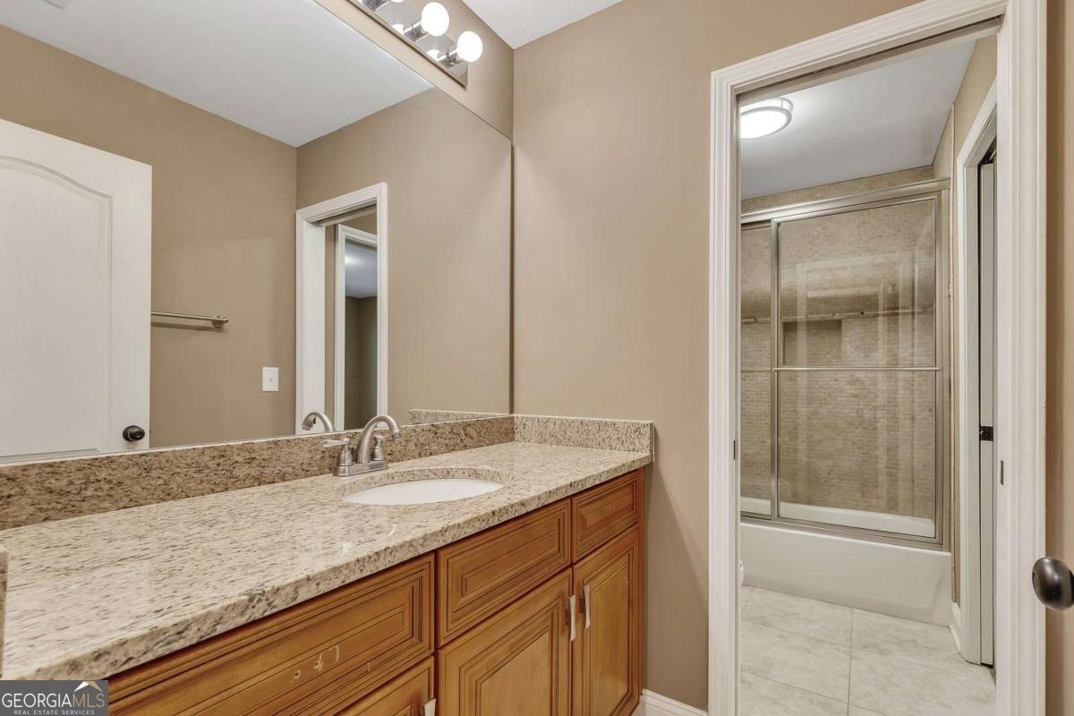 3184 Saint Andrews Way Property Photo 41