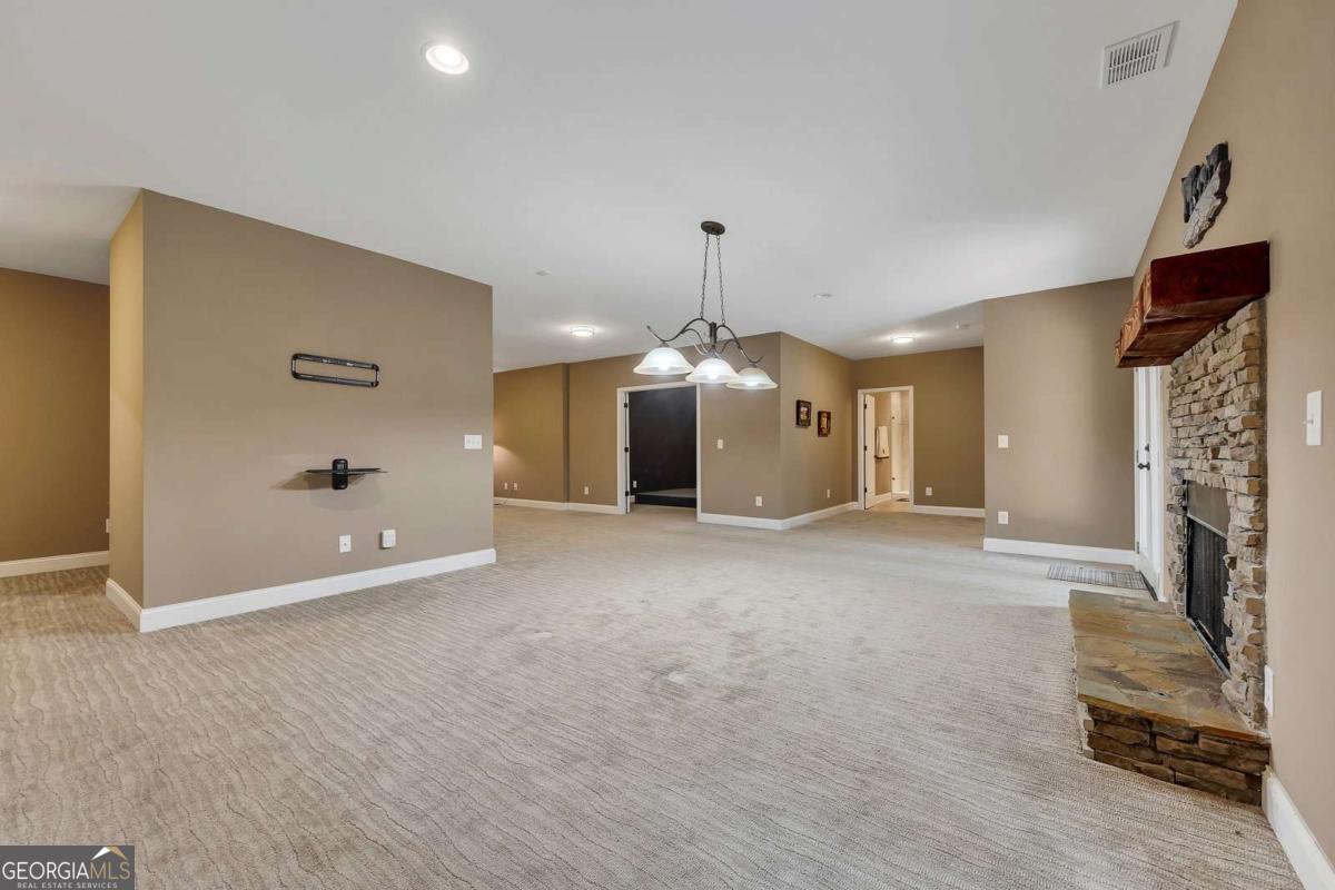 3184 Saint Andrews Way Property Photo 50