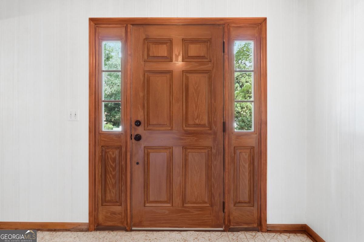 3248 Hunterdon Way Se Property Photo 3
