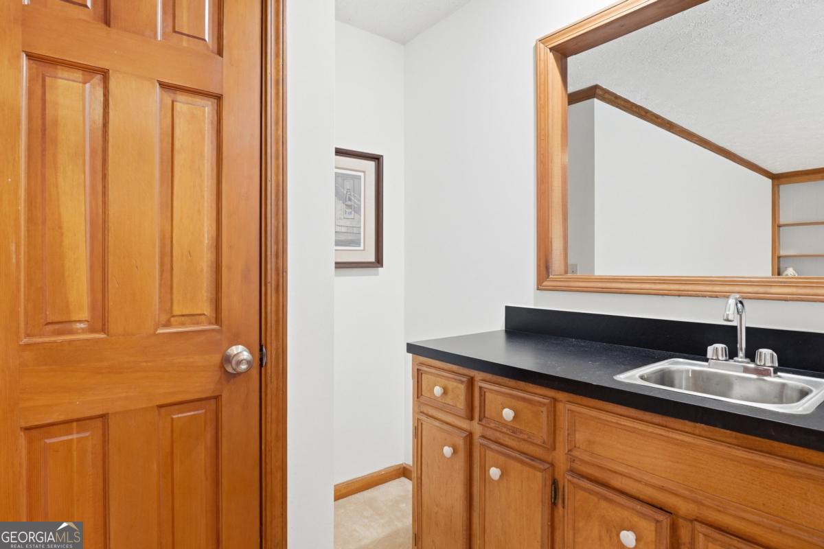 3248 Hunterdon Way Se Property Photo 11