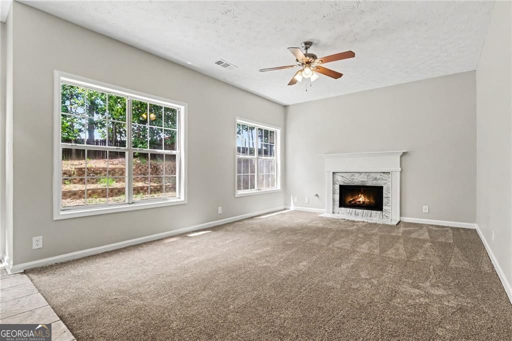 305 Saddle Bridge Drive Property Photo 7