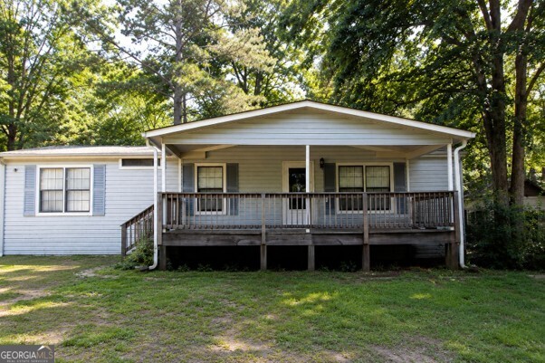 798 Peeksville Road Property Photo 1