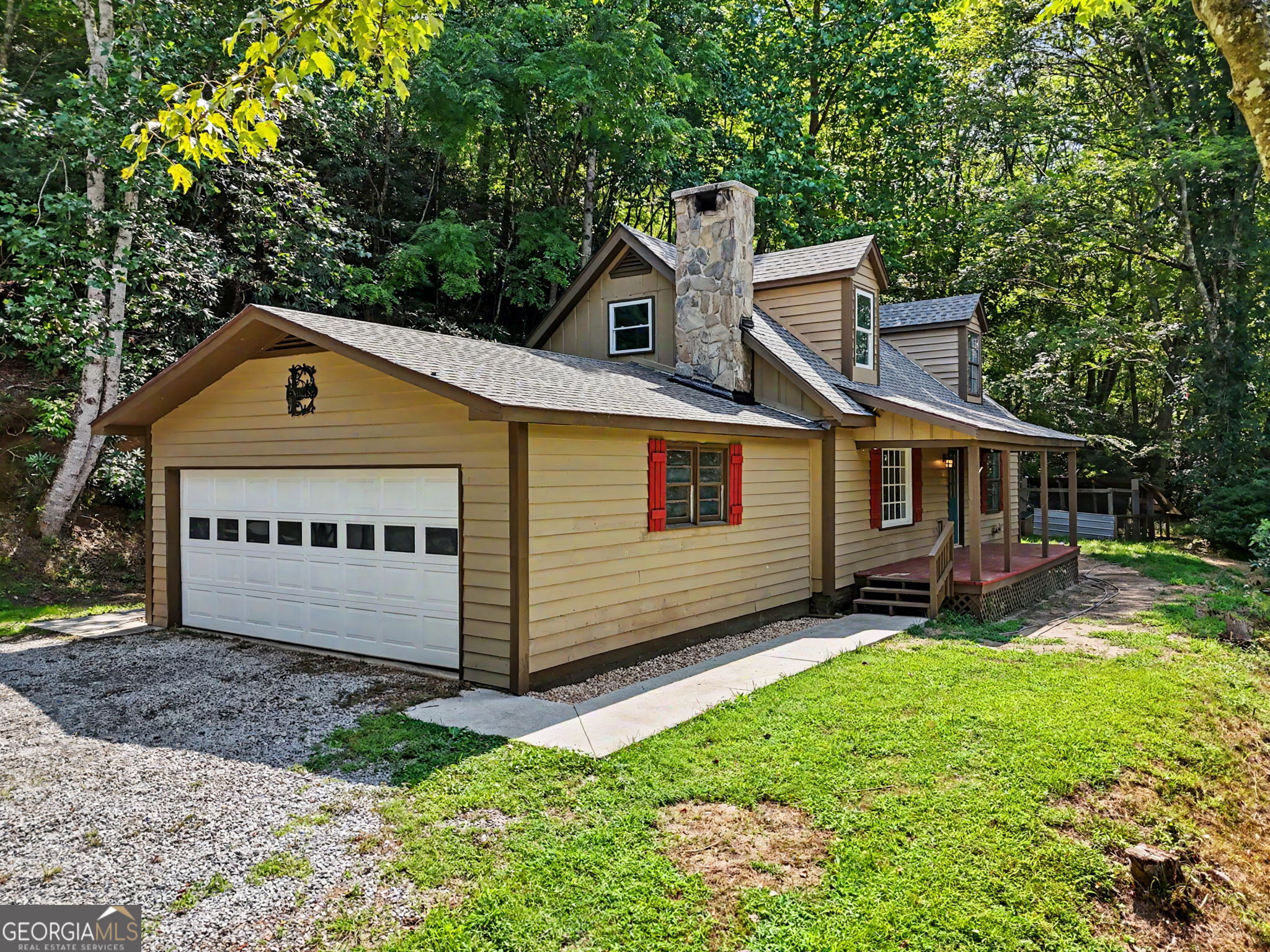 1172 Yorkhouse Road Property Photo 1