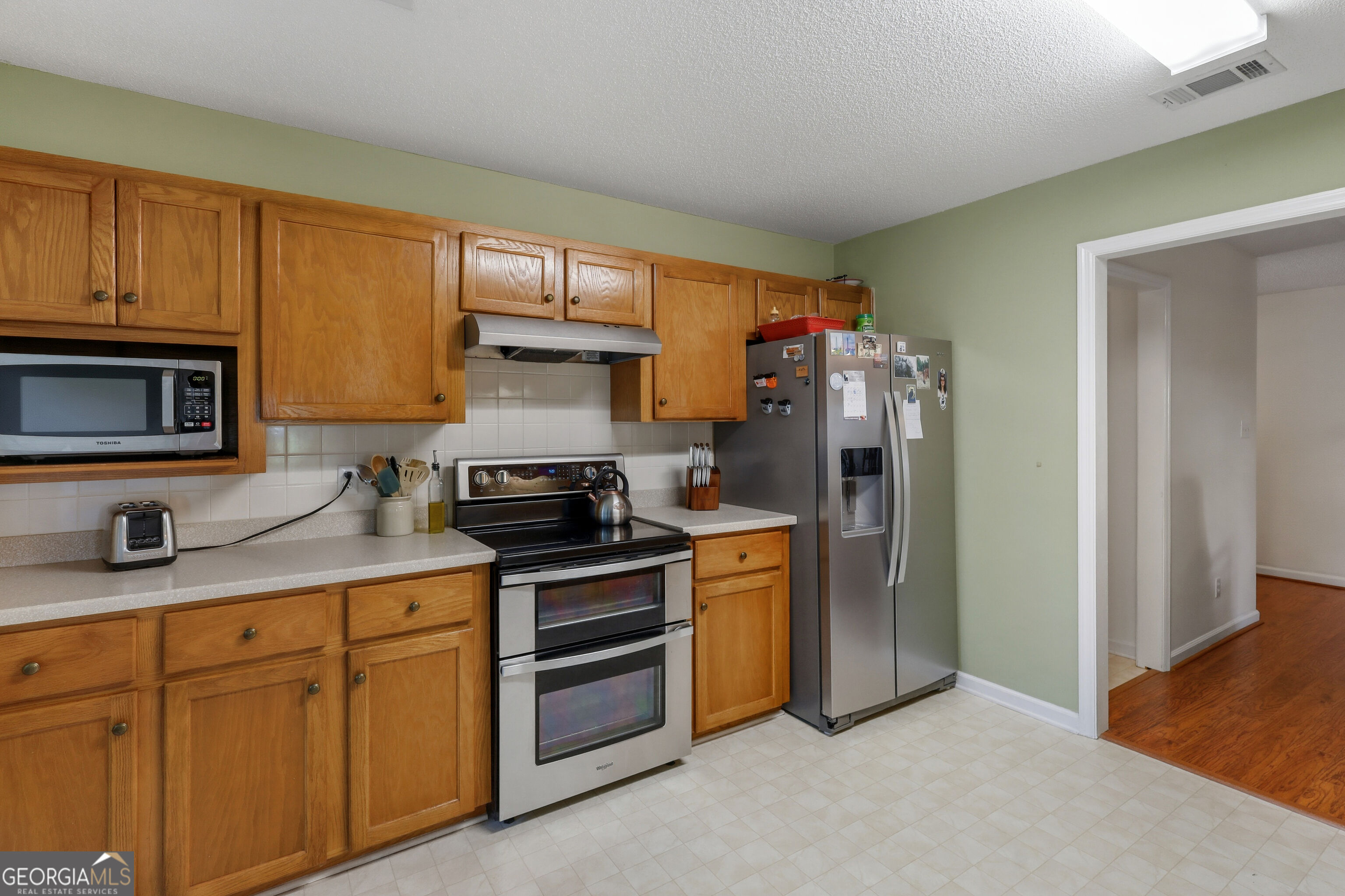 135 Hawthorne Drive Property Photo 11