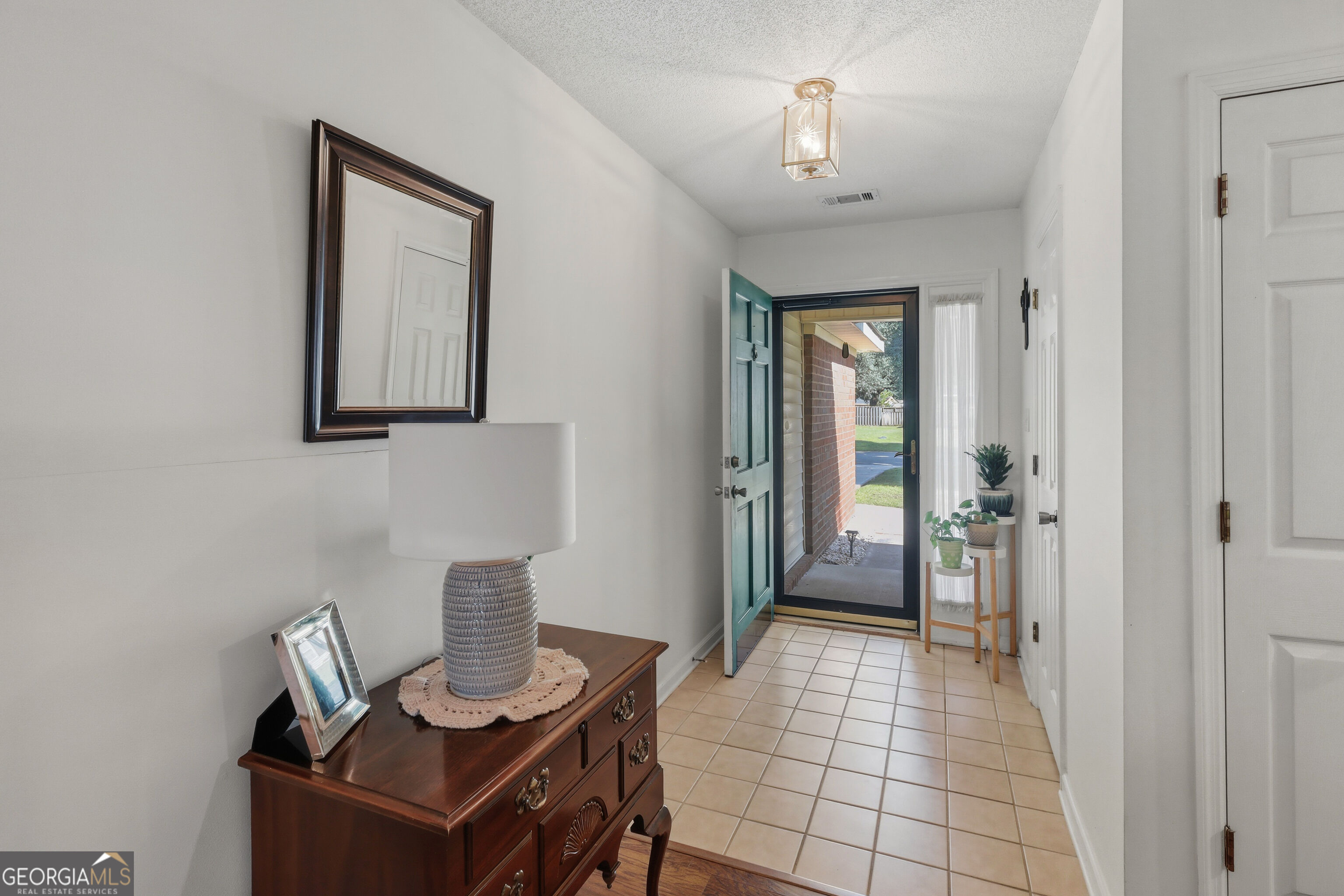 135 Hawthorne Drive Property Photo 19