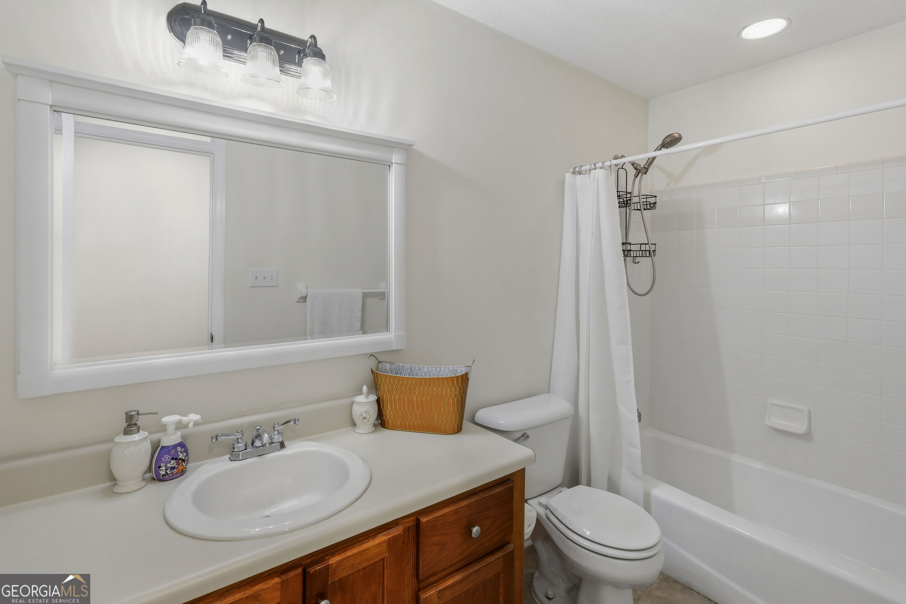 135 Hawthorne Drive Property Photo 20