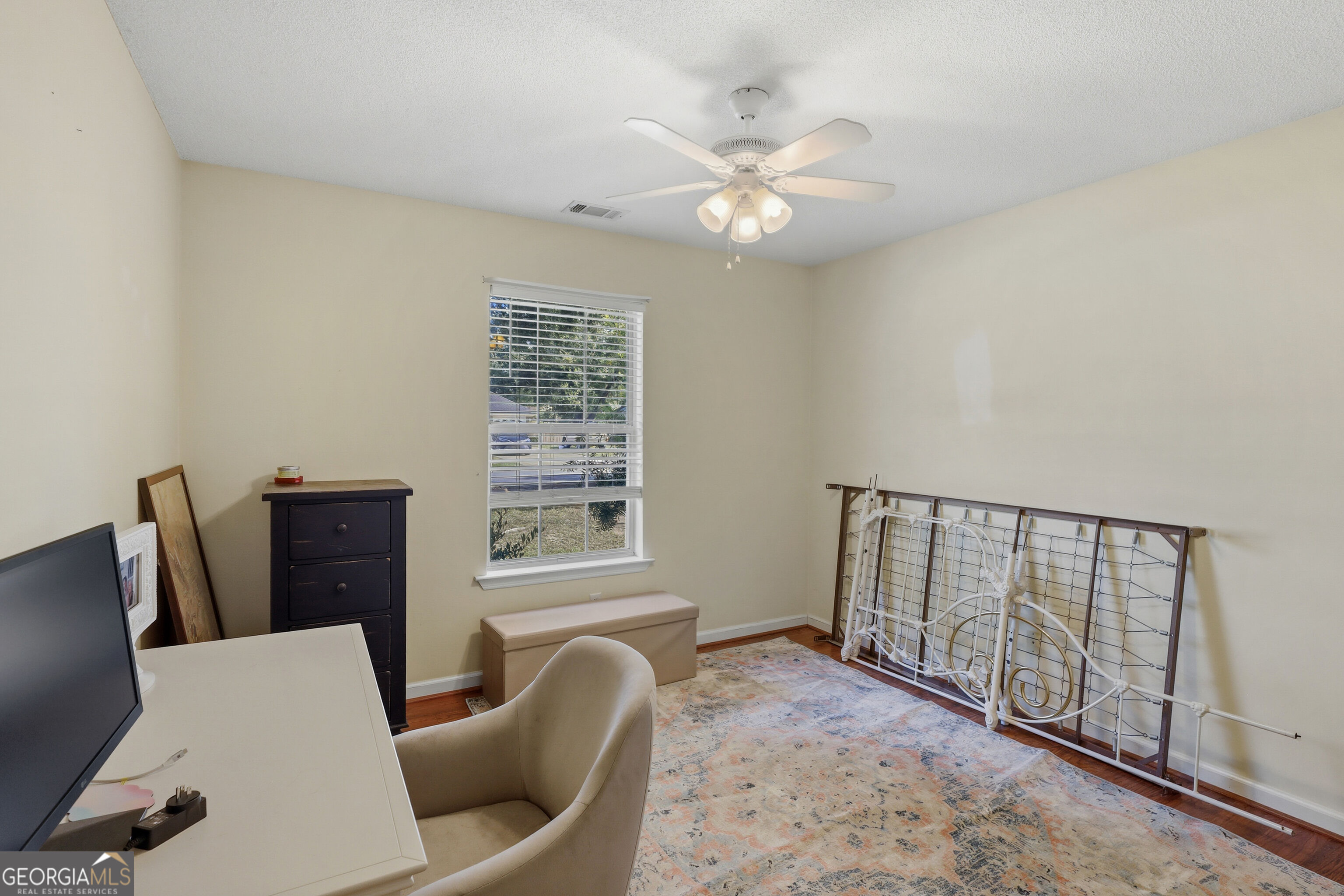 135 Hawthorne Drive Property Photo 23