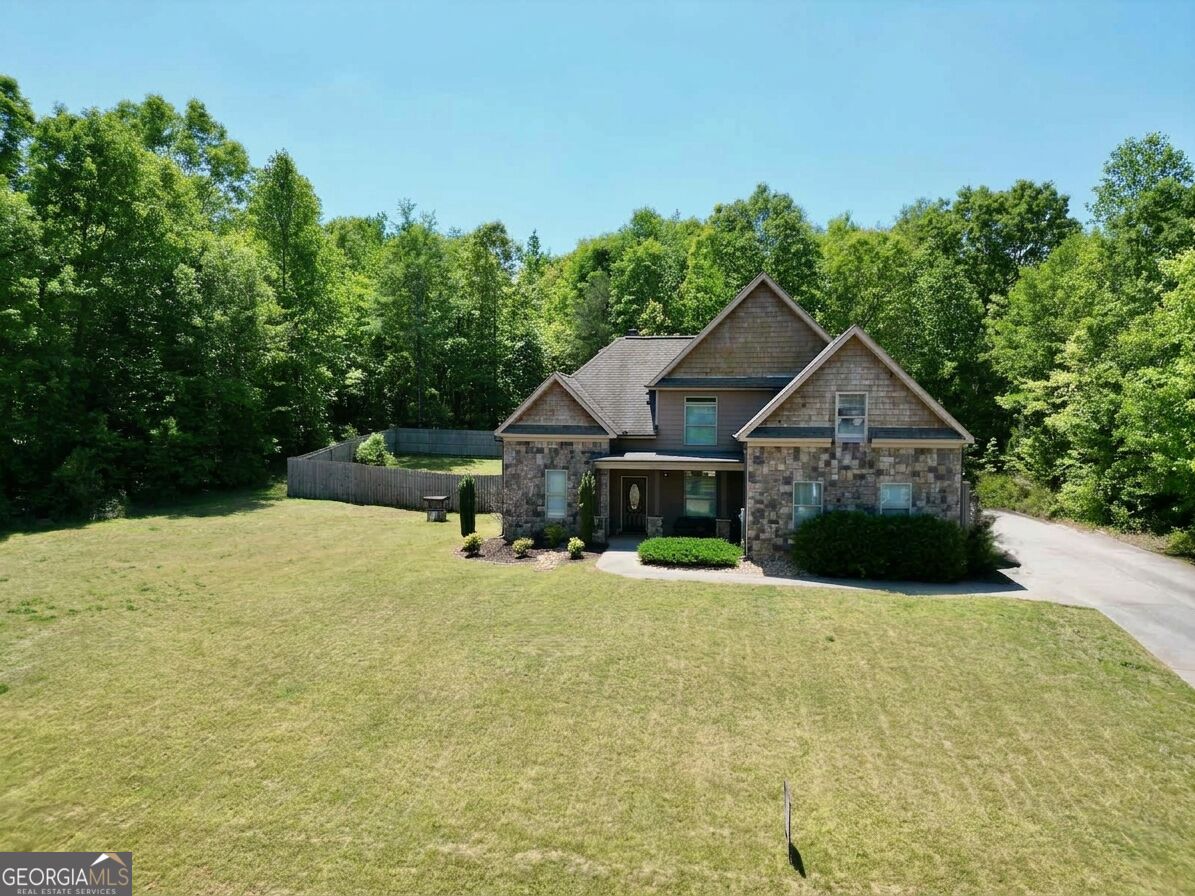 130 Maple Drive Property Photo 1