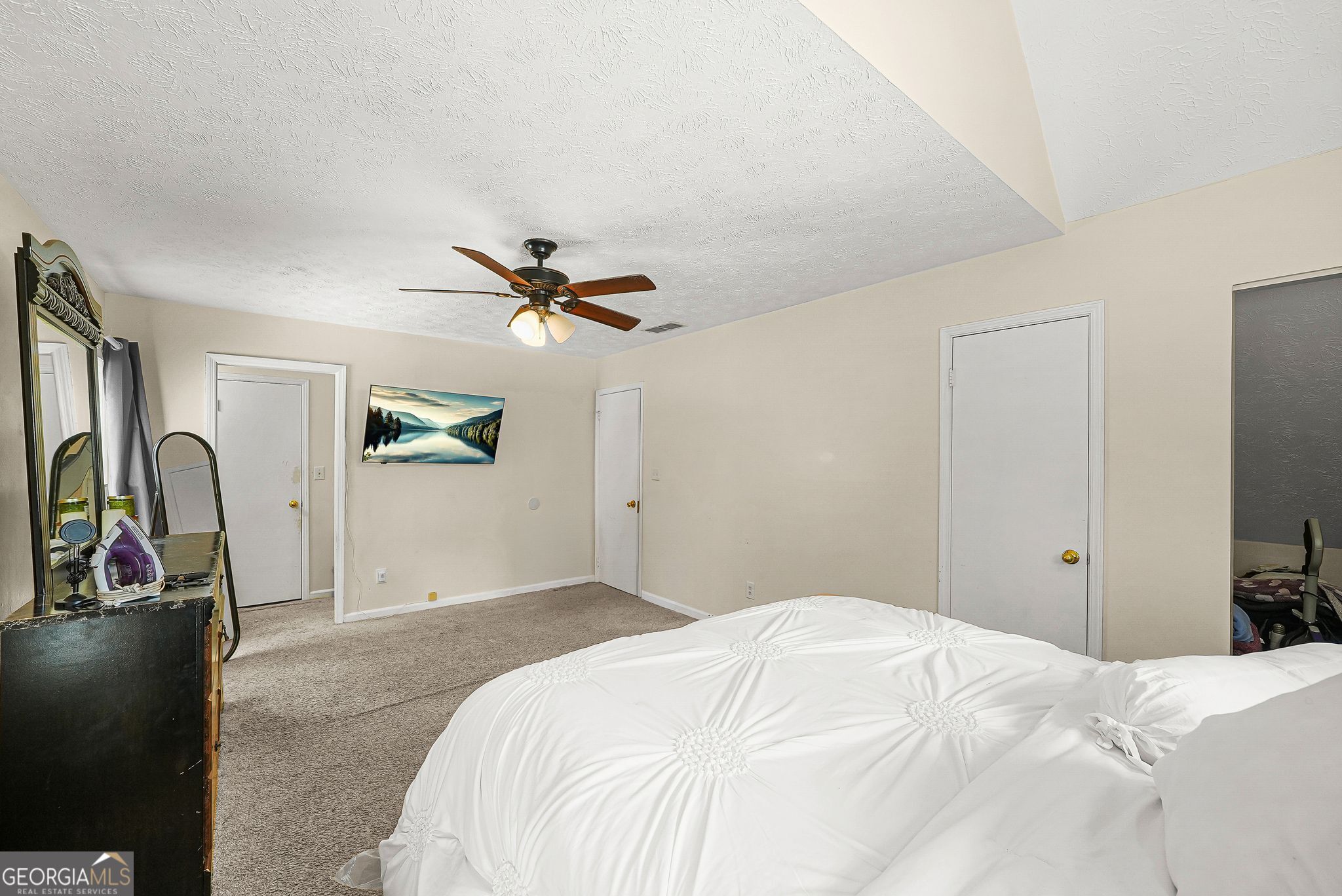 946 Fox Chase Property Photo 12