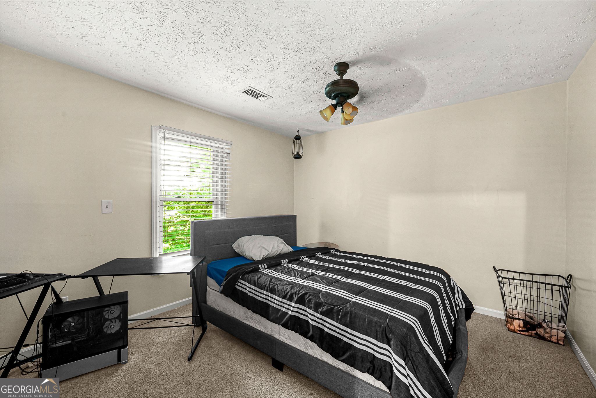 946 Fox Chase Property Photo 14