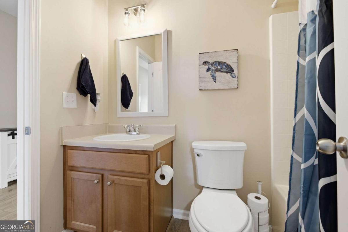 32 Samuel Way Nw Property Photo 8