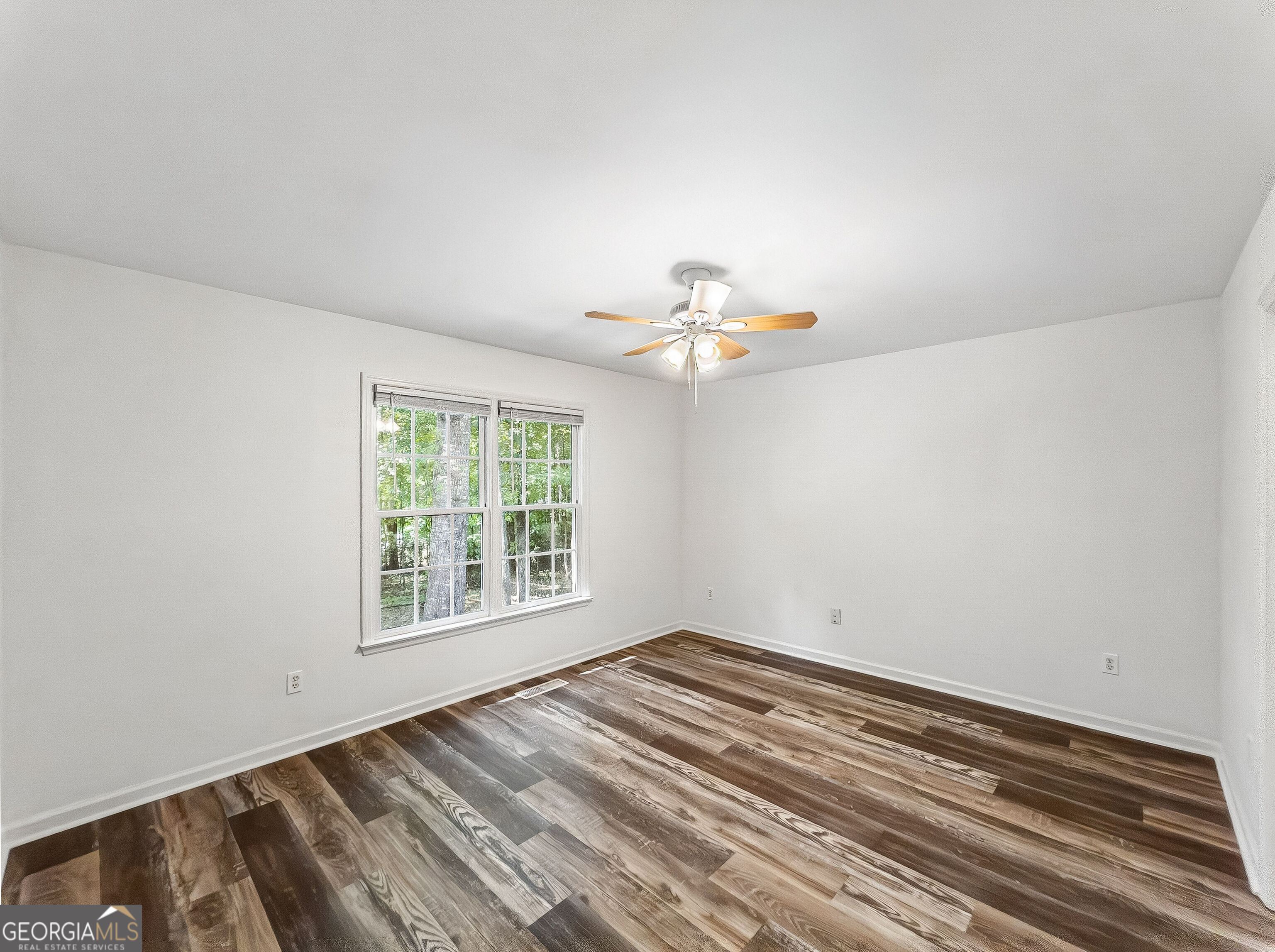 373 Deertrigger Landing Property Photo 16