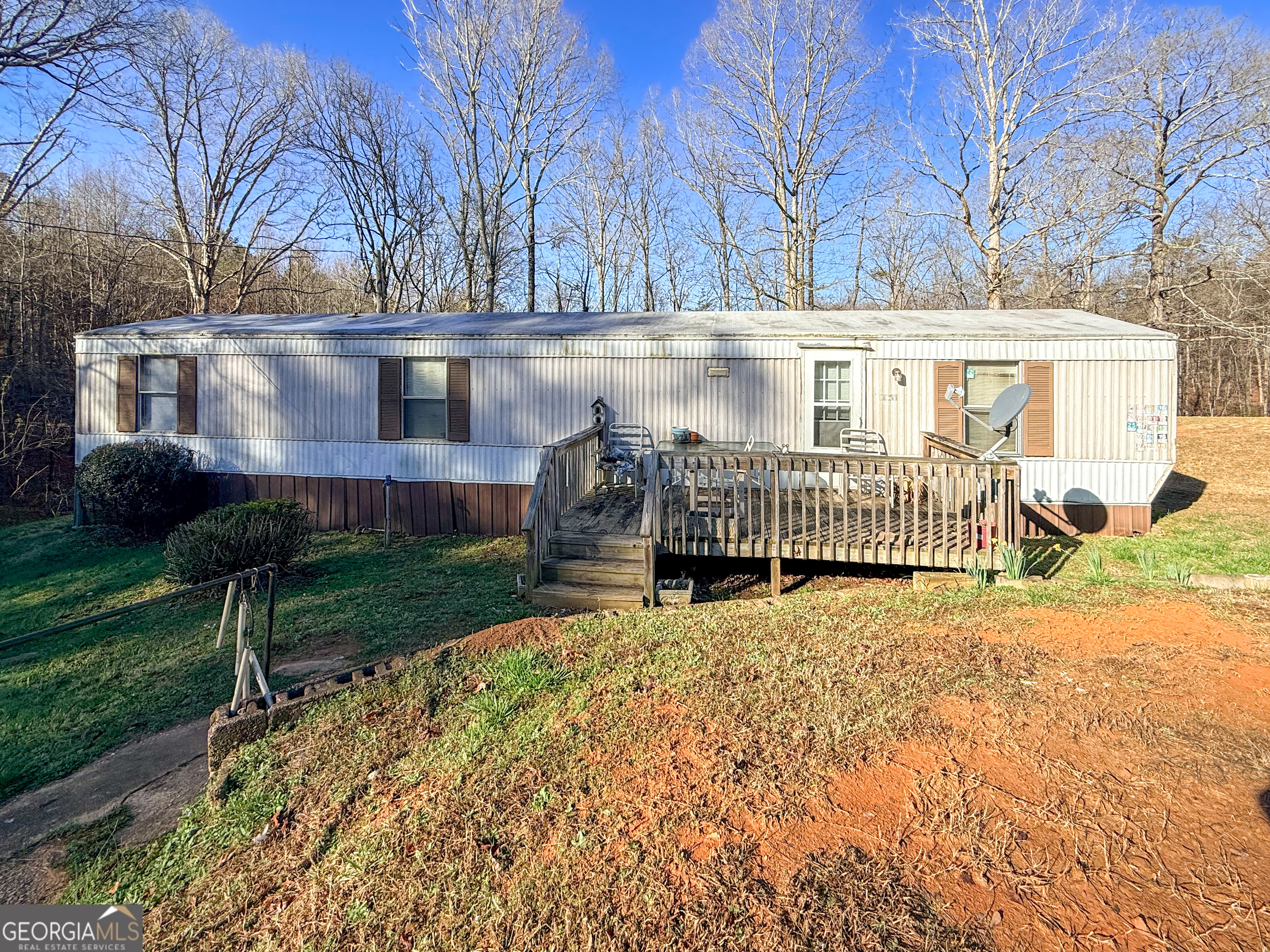 1177 Twin River Orchard Road Property Photo 1