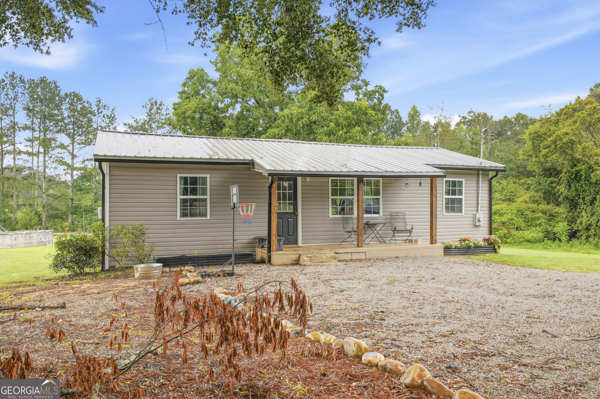 432 Dunn Road Se Property Photo 2