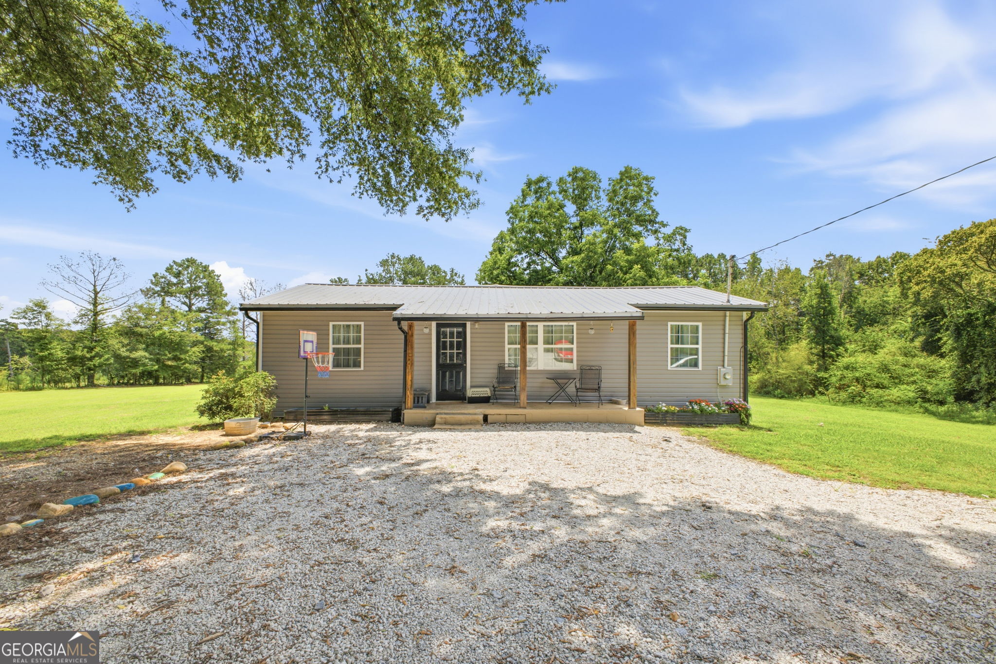 432 Dunn Road Se Property Photo 3