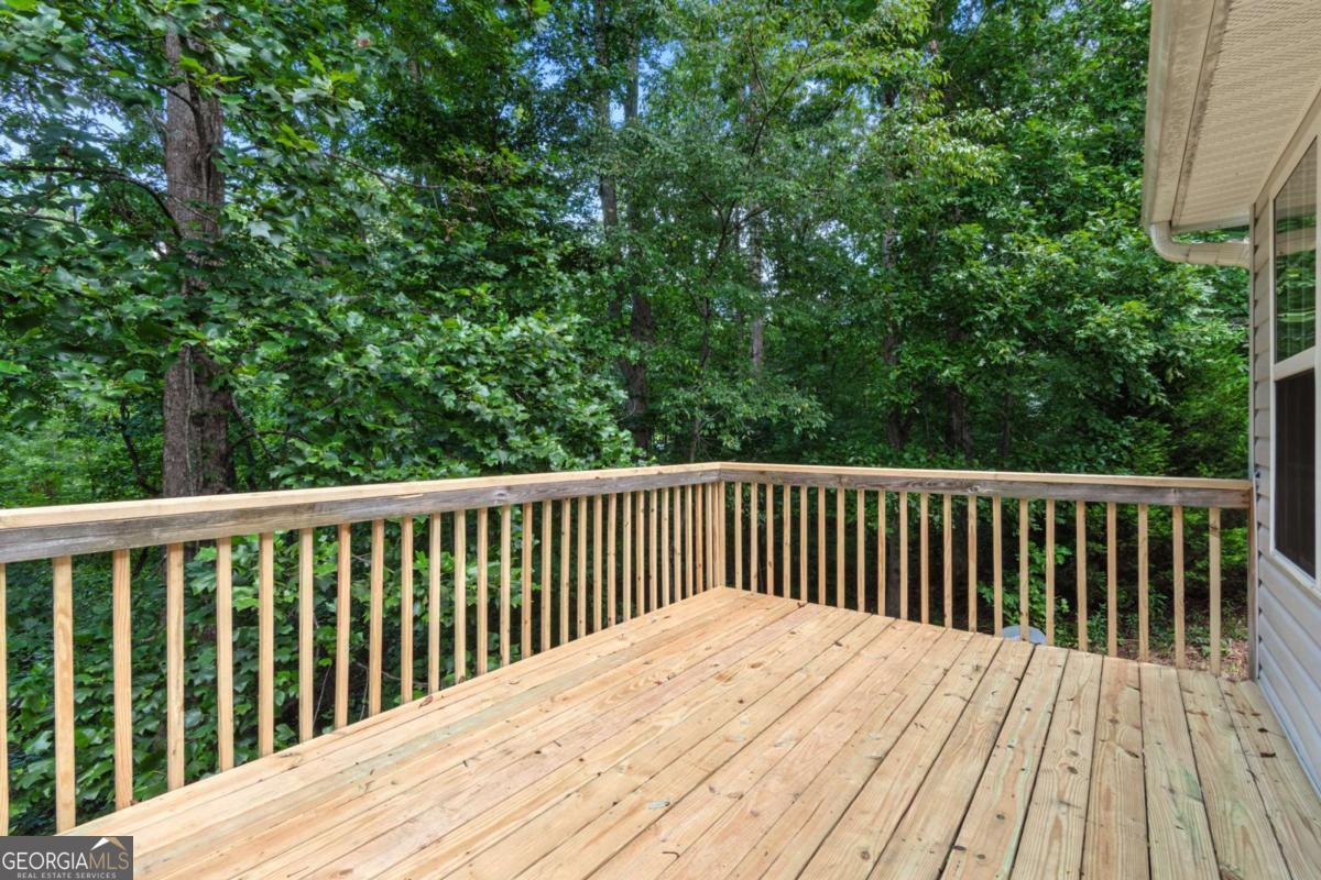 4718 Middleboro Lane Property Photo 18