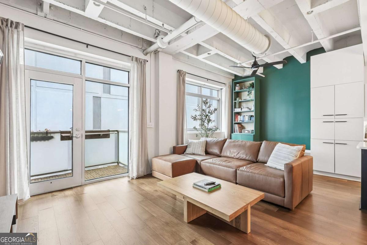 805 Peachtree Street NE # 411 Property Photo 1