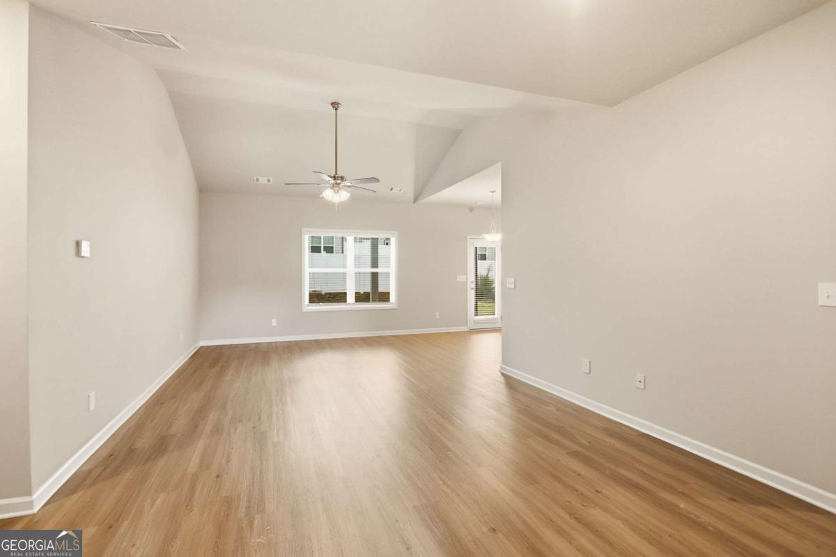 146 Culver Street Property Photo 3