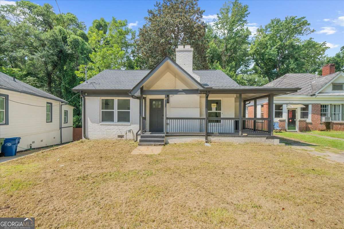 1040 Donnelly Avenue Sw Property Photo 2