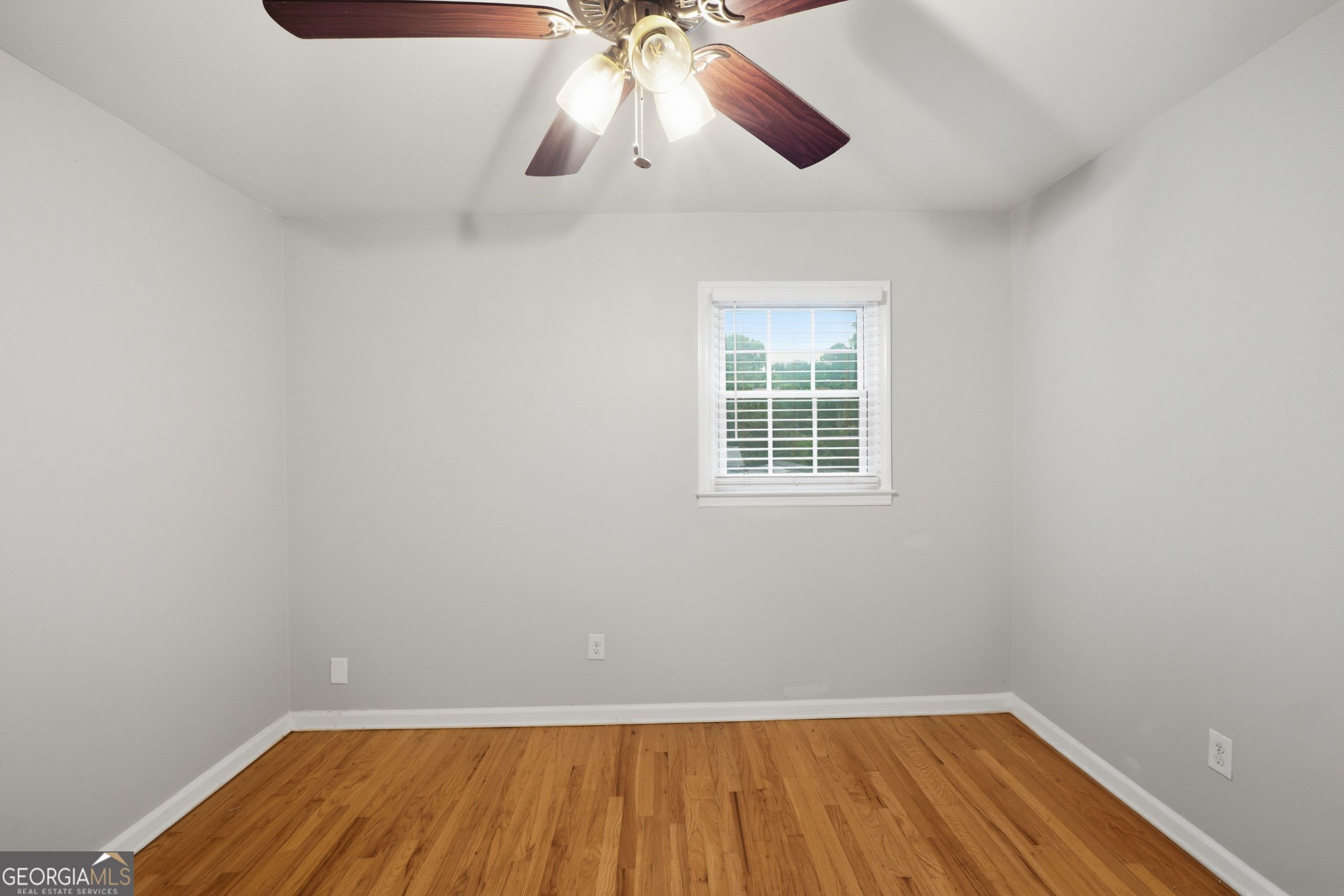1604 Drayton Woods Drive Property Photo 11