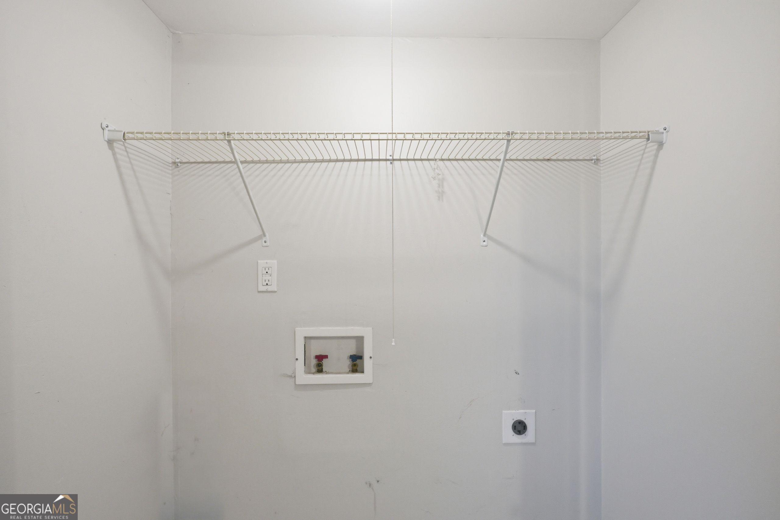 1604 Drayton Woods Drive Property Photo 24