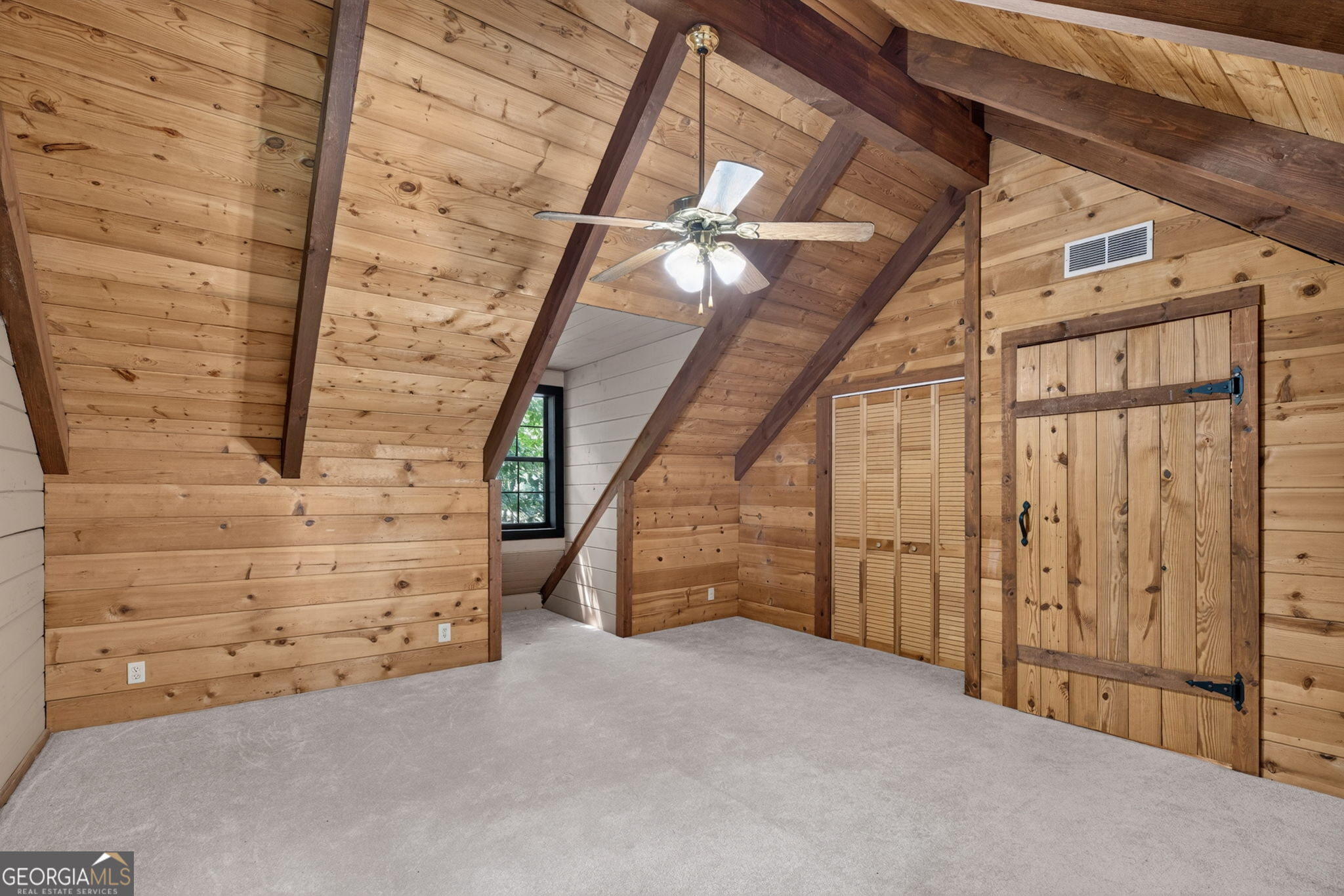 7048 Shell Road Property Photo 27