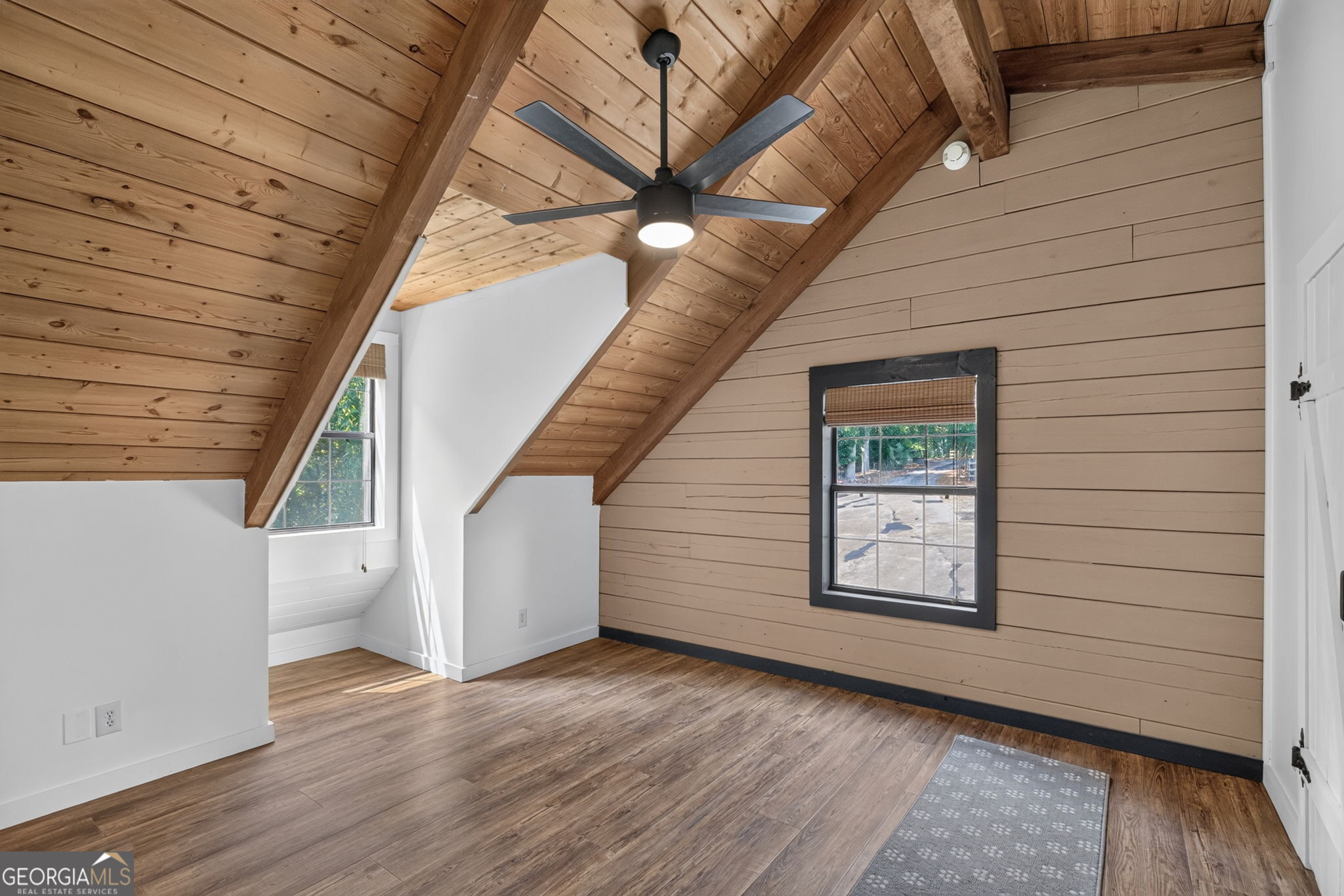 7048 Shell Road Property Photo 33