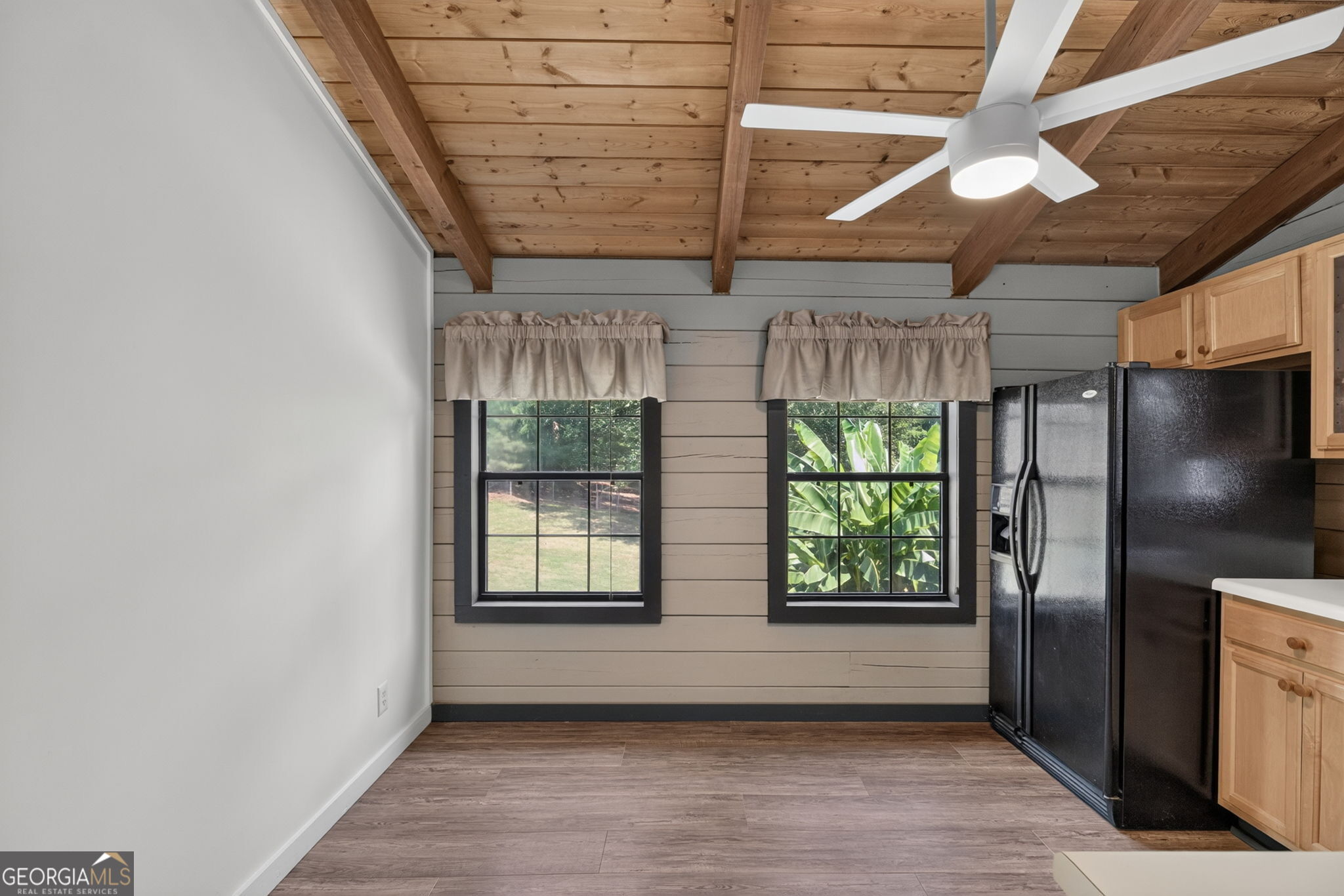 7048 Shell Road Property Photo 35