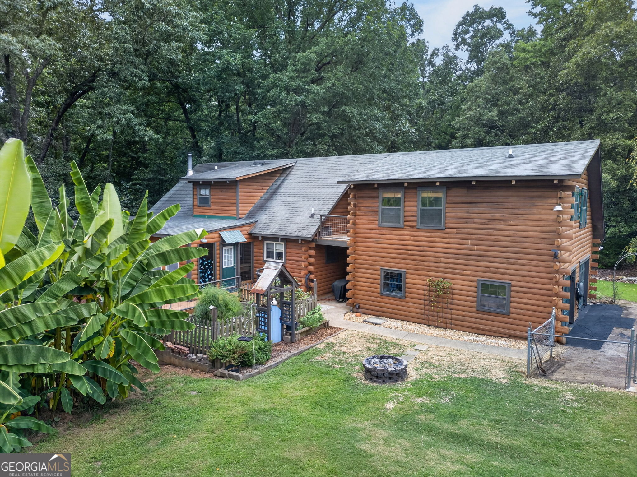 7048 Shell Road Property Photo 44