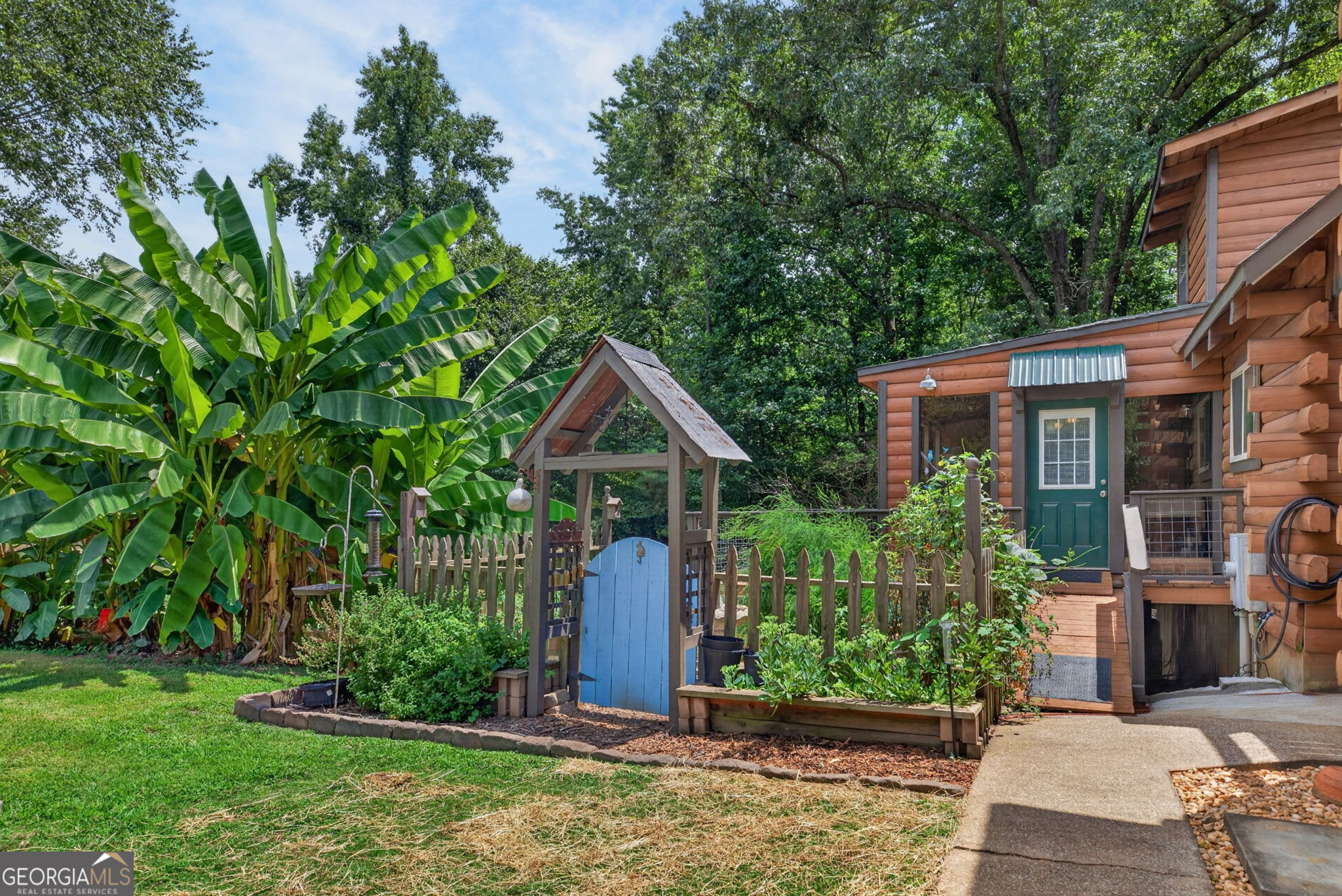 7048 Shell Road Property Photo 45