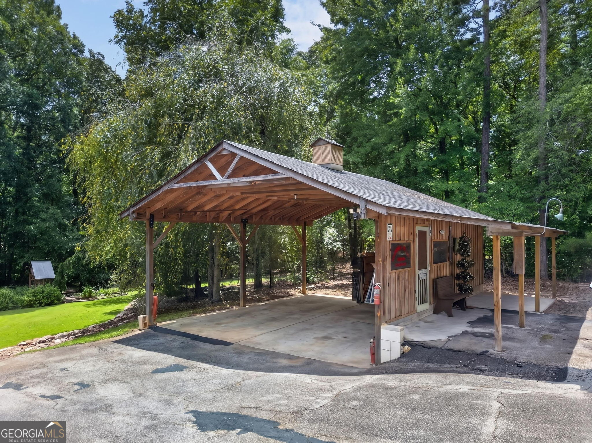7048 Shell Road Property Photo 52