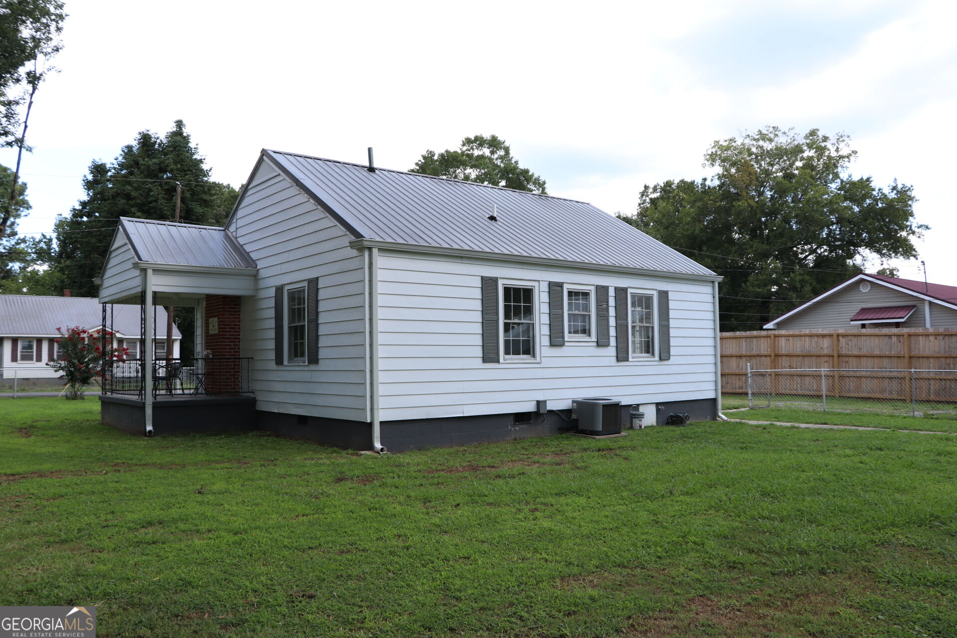 95 Cherry Street Property Photo 29