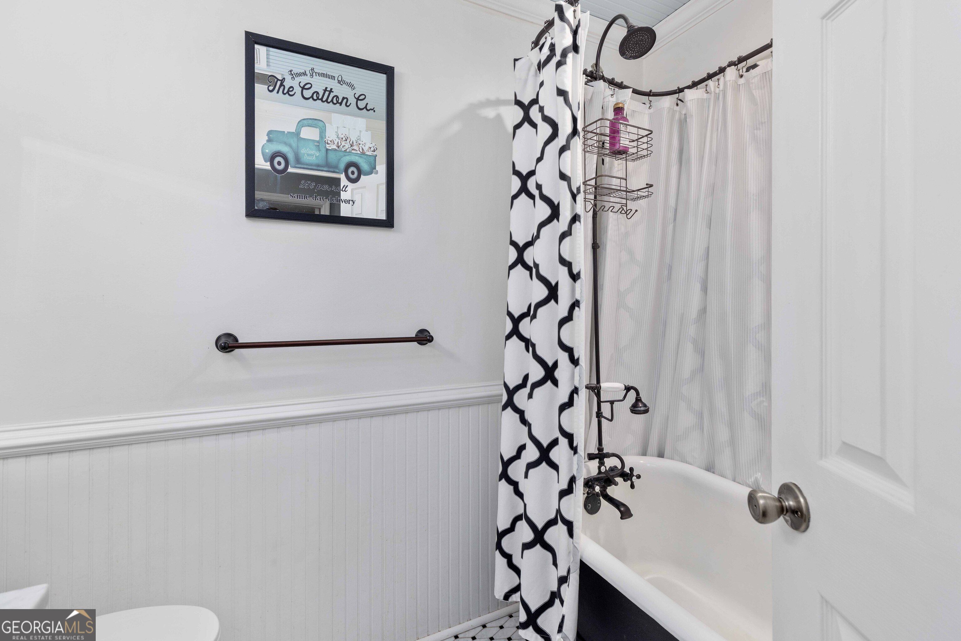 1011 Mountain Hill Road Property Photo 11