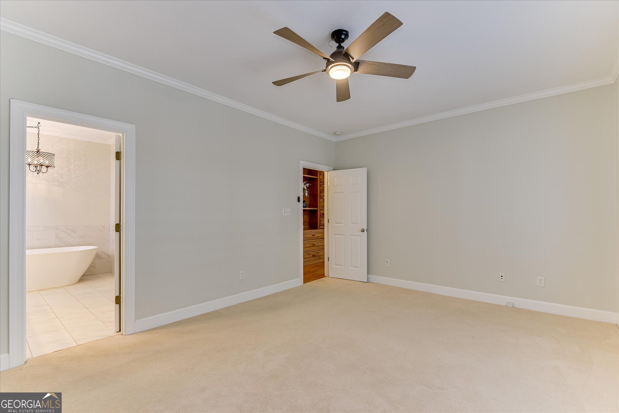 110 Hunting Tower Drive Property Photo 16