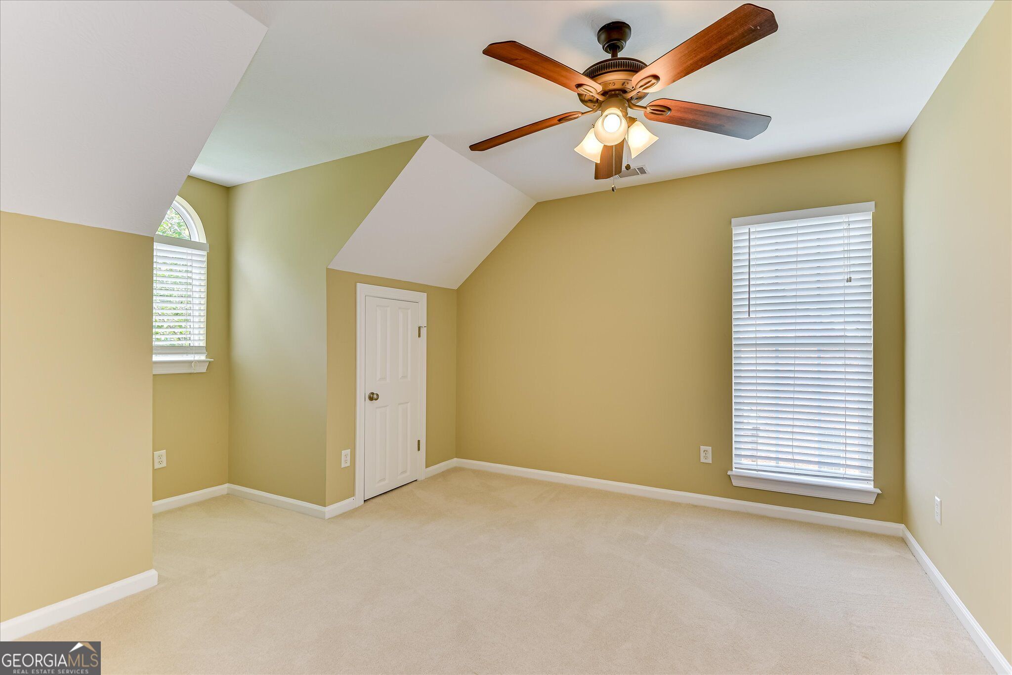 110 Hunting Tower Drive Property Photo 21