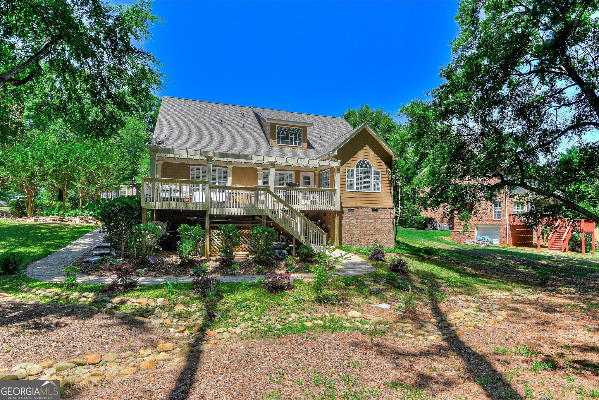 110 Hunting Tower Drive Property Photo 28