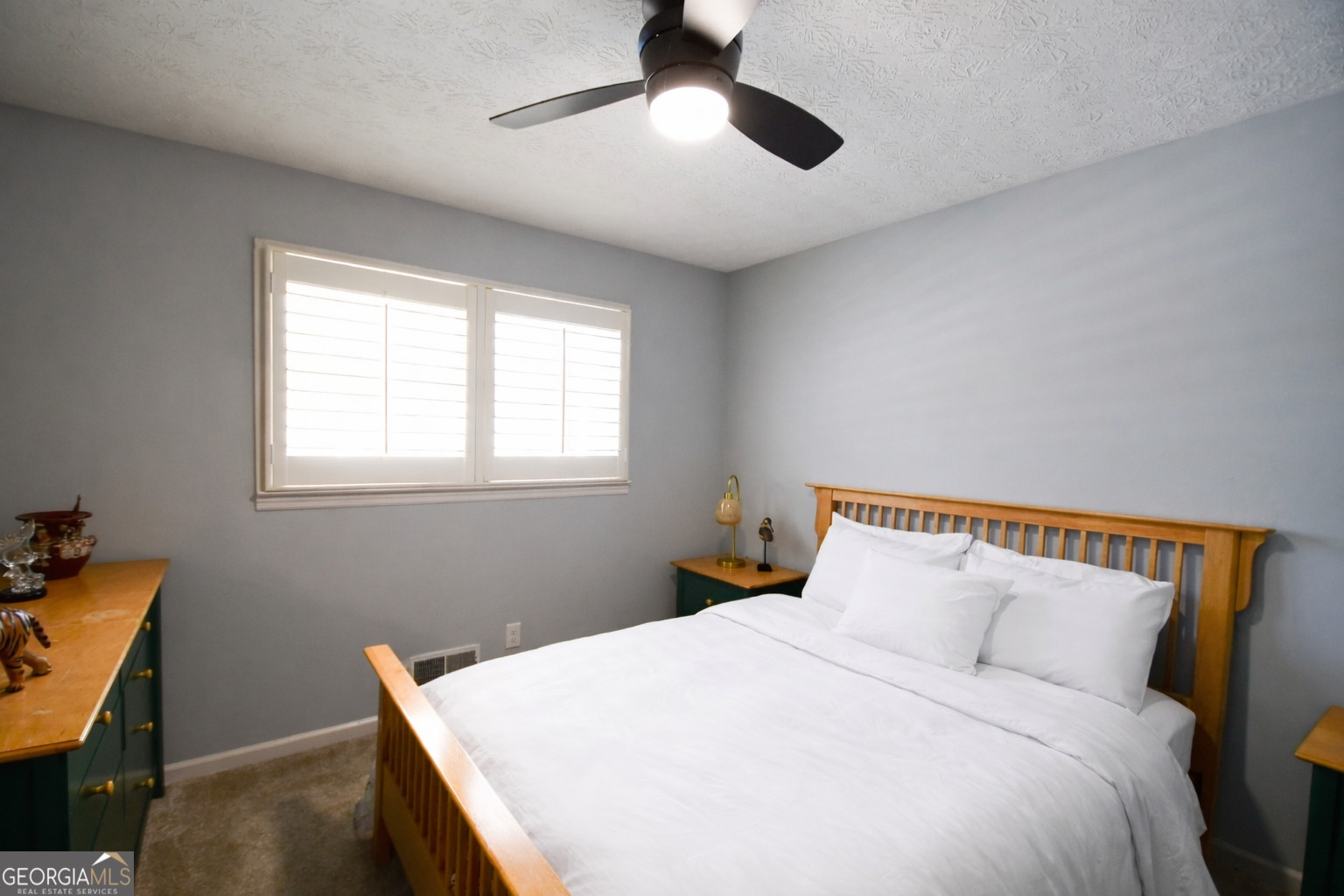 320 Sherwood Road Property Photo 15