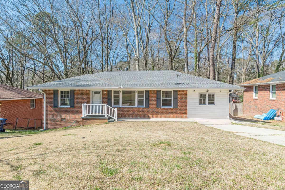 2773 Fairlane Drive Se Property Photo 4