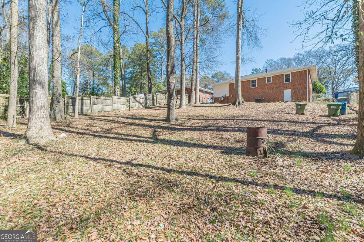 2773 Fairlane Drive Se Property Photo 11