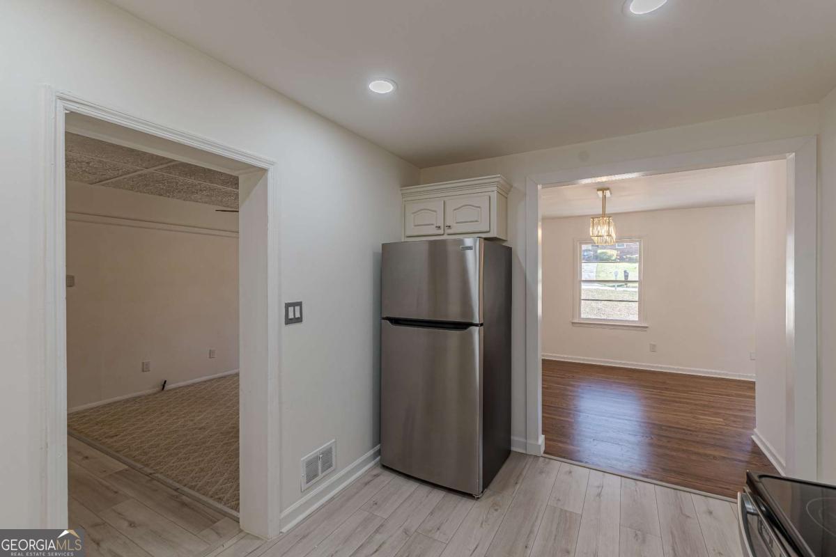 2773 Fairlane Drive Se Property Photo 23