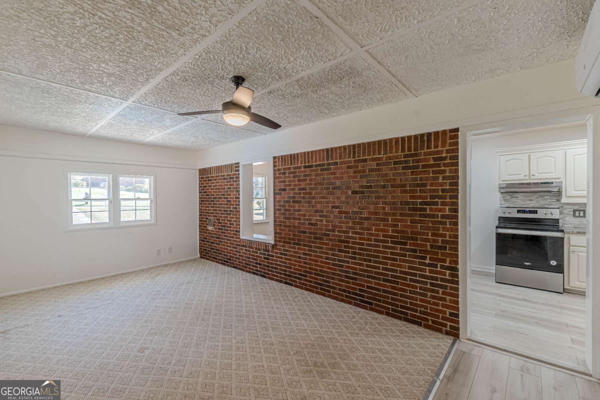 2773 Fairlane Drive Se Property Photo 25
