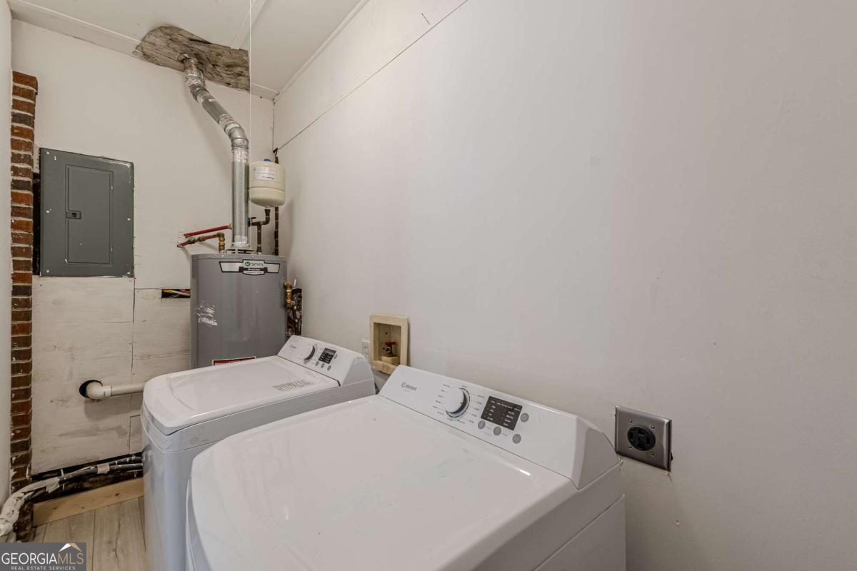 2773 Fairlane Drive Se Property Photo 28