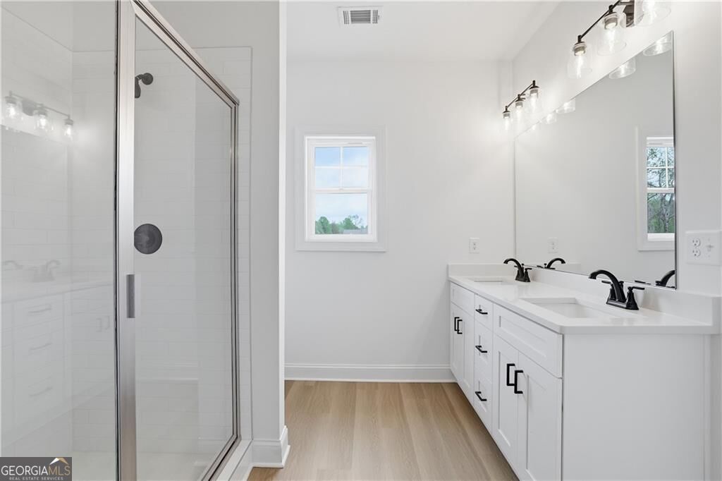 306 Heron Street Property Photo 14