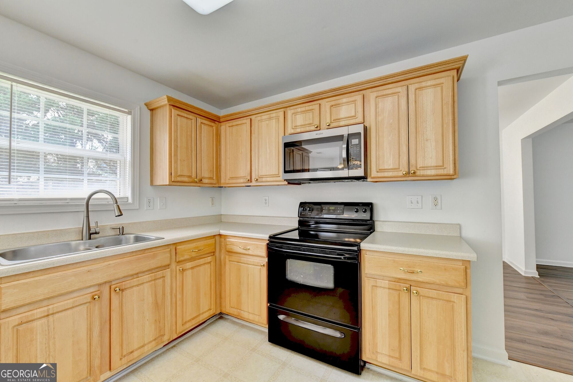 6383 Grand Hickory Drive Property Photo 14