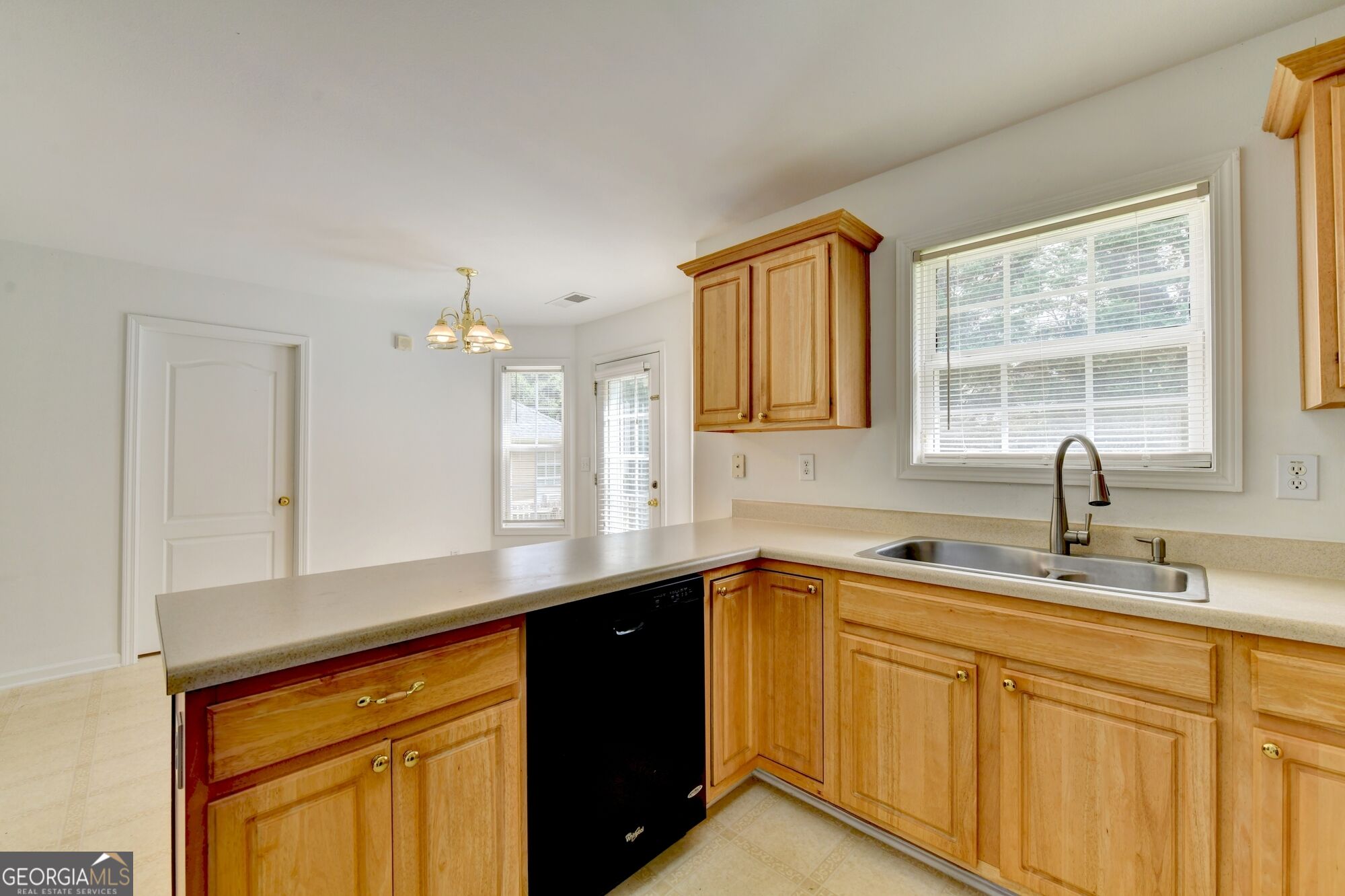 6383 Grand Hickory Drive Property Photo 15