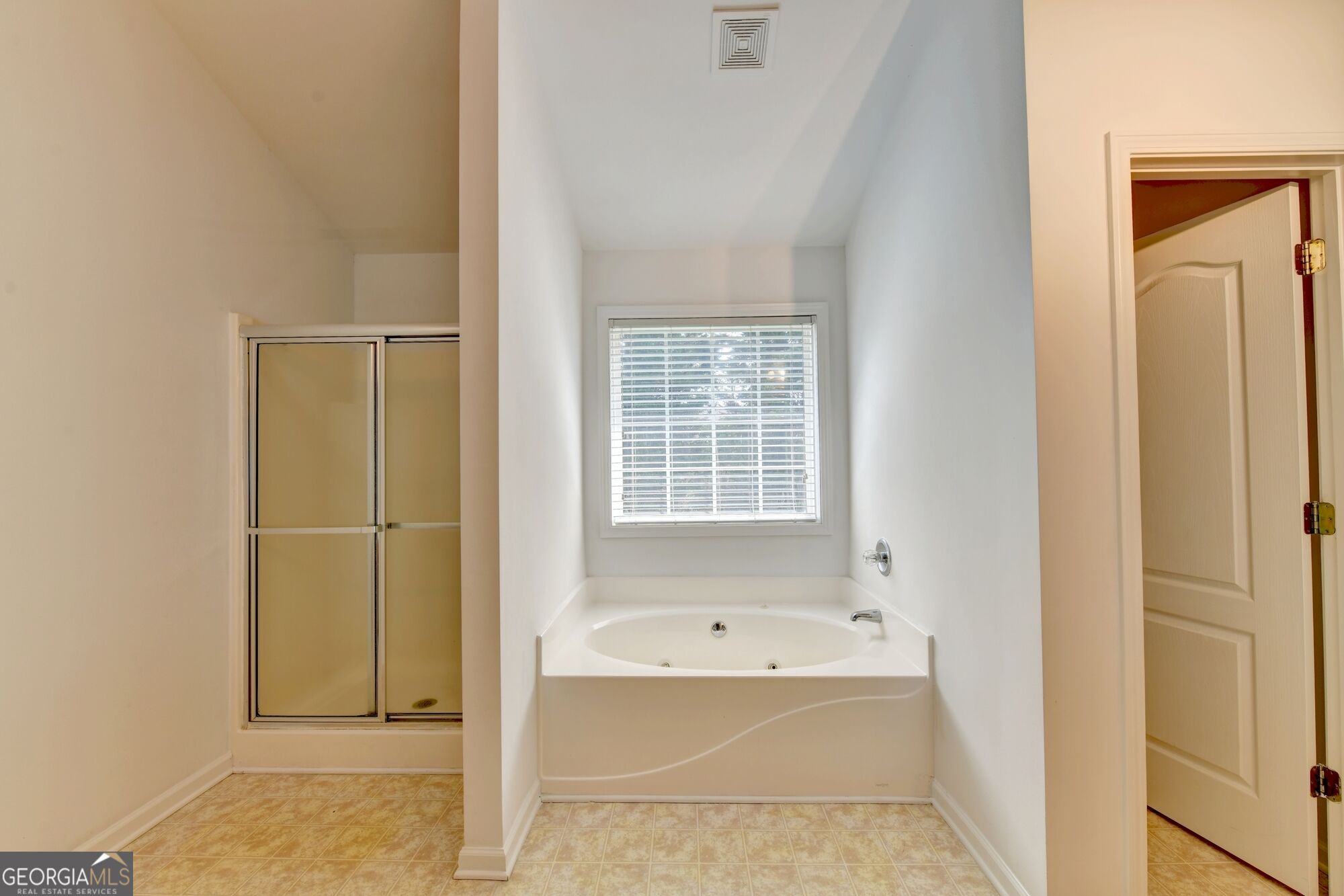 6383 Grand Hickory Drive Property Photo 44