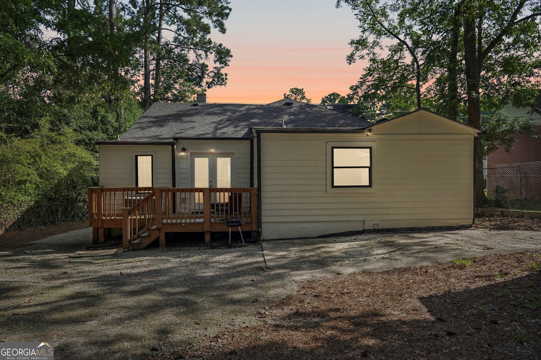 1853 Beecher Road Sw Property Photo 7
