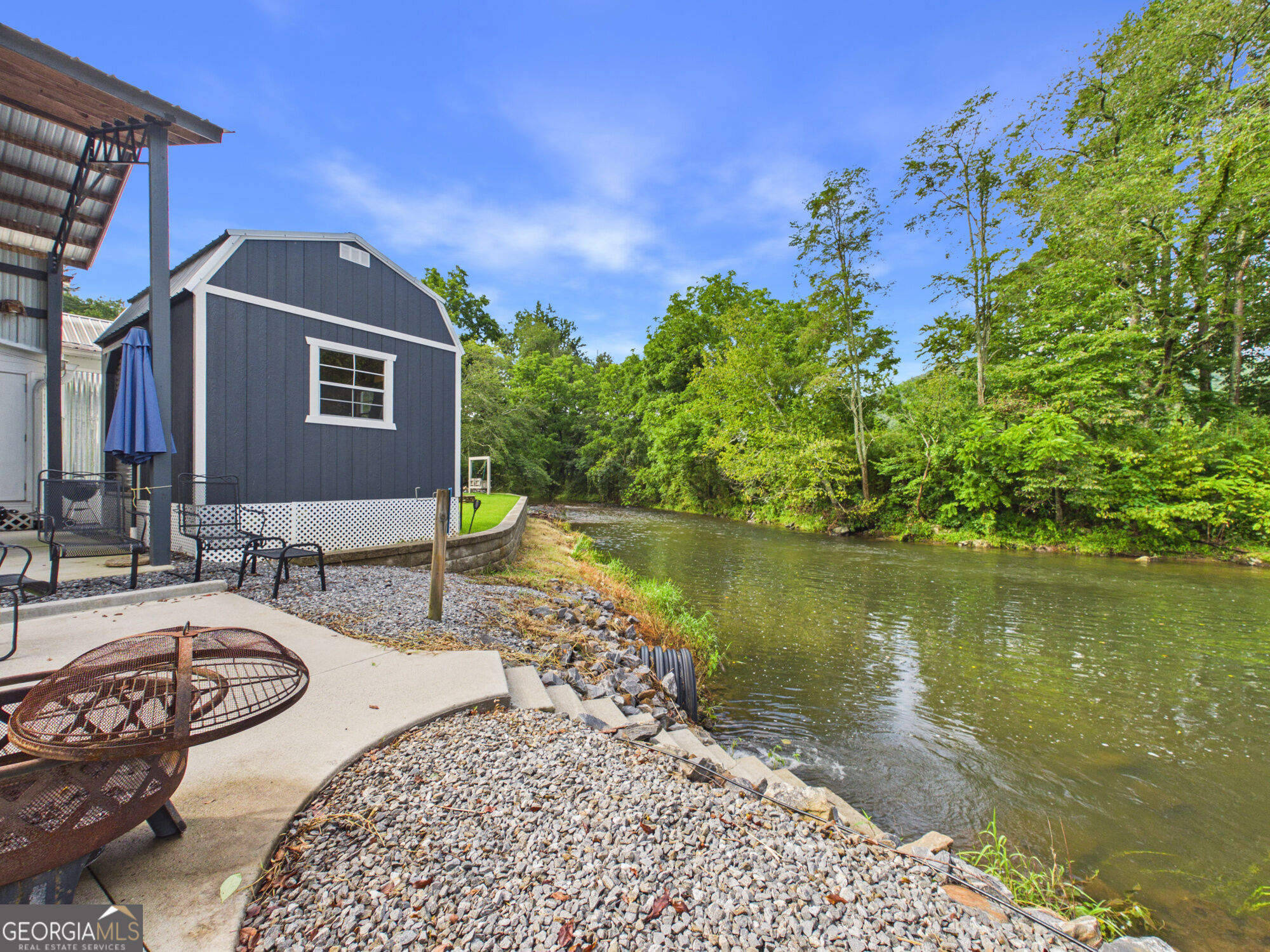 4166 Riverbank Run Property Photo 7